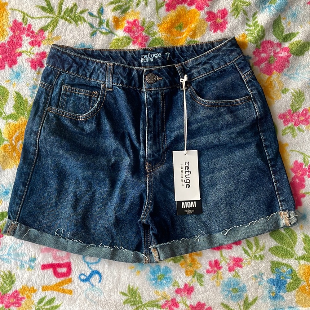 Refuge Mom short-brand new size 7
